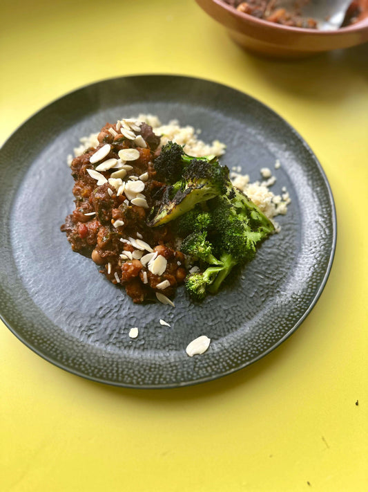 Moroccan-Style Beef Tagine | Rich & Aromatic | Two Chefs Enjoy a hearty Moroccan Style Beef Tagine. A perfectly balanced meal rich in flavor and nutrients to support your healthy lifestyle. Try it today!